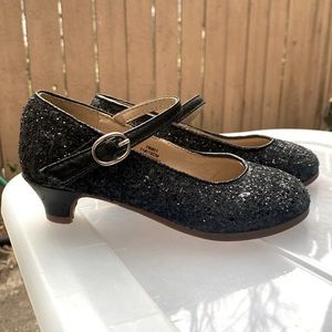 Black Glitter Little Girls Heels size 11